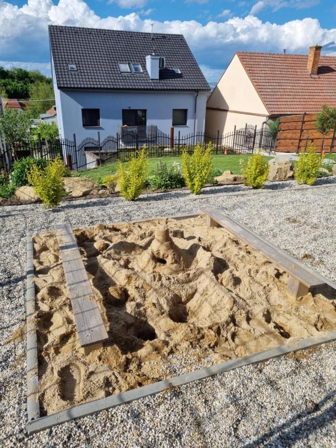 Apartmany Moravia Milovice  المظهر الخارجي الصورة